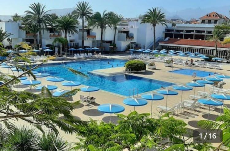 Ideal Holiday Apartment In The South Of Tenerife กอสตา เดล ซิเลนซิโอ ภายนอก รูปภาพ